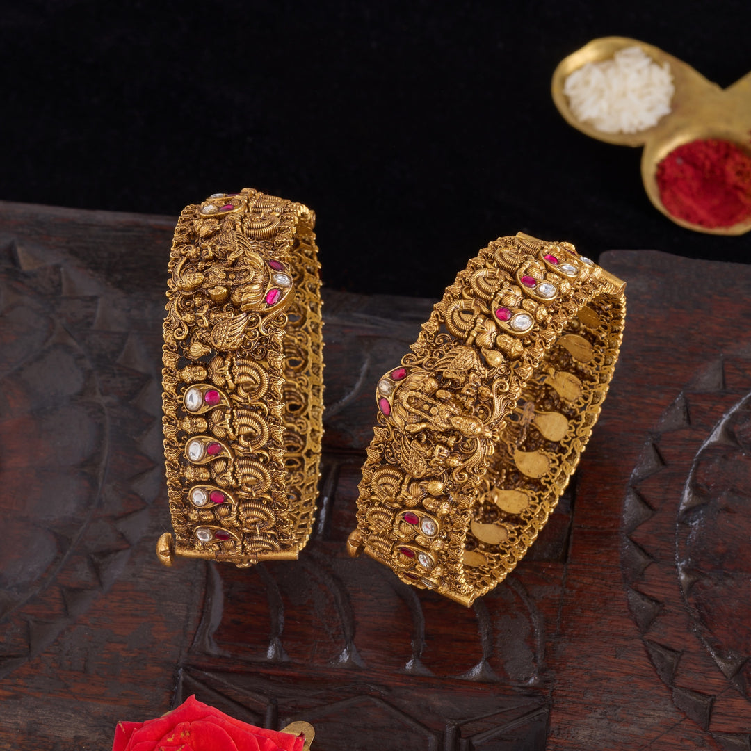 Shree Panchajanya Bangles