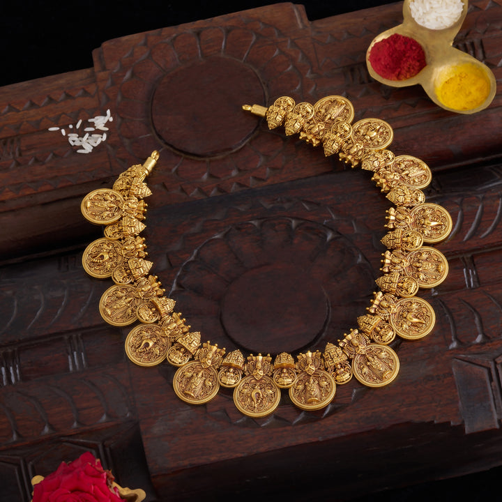 Kanakavalli Mala