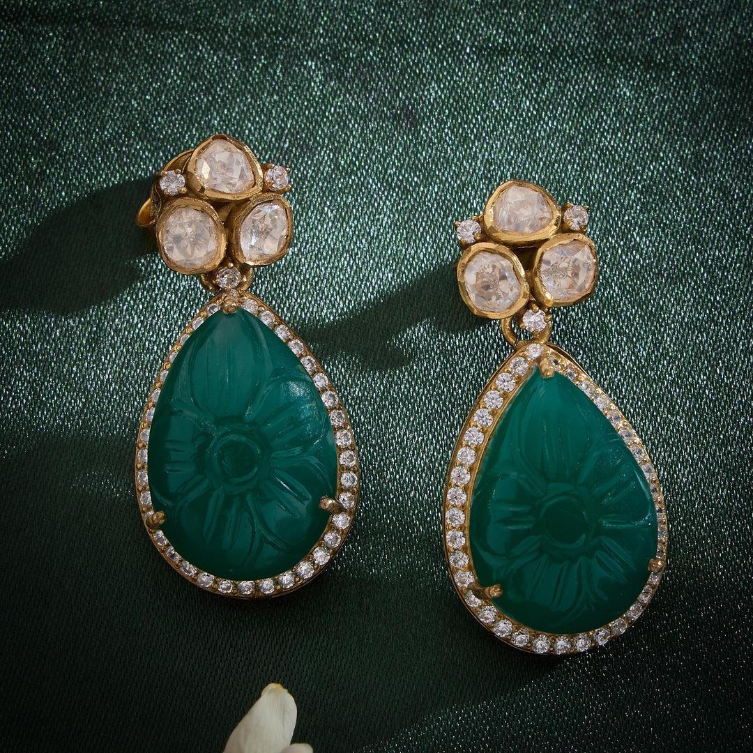 Nava-Pear Jyothi Necklace Set