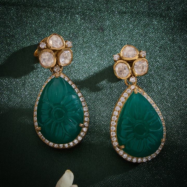 Nava-Pear Jyothi Necklace Set