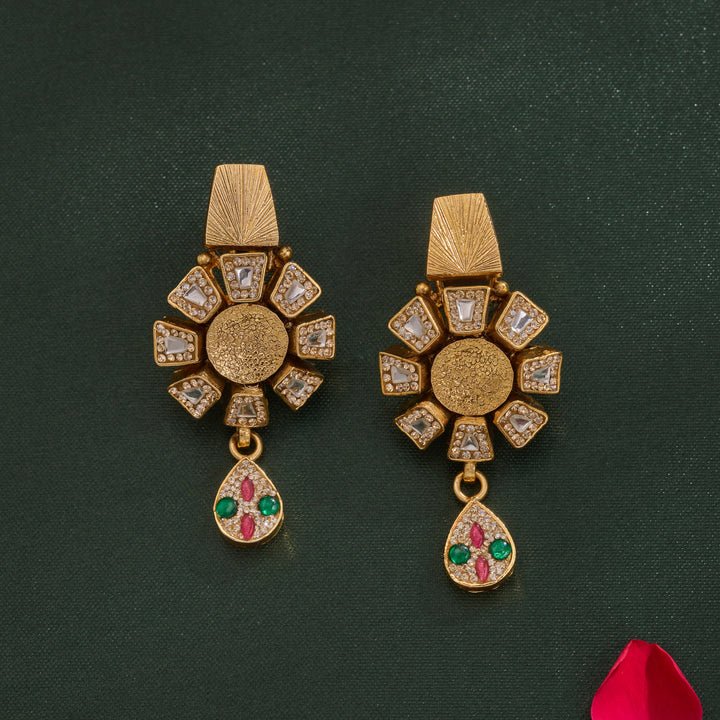 Pushpreya Necklace Set