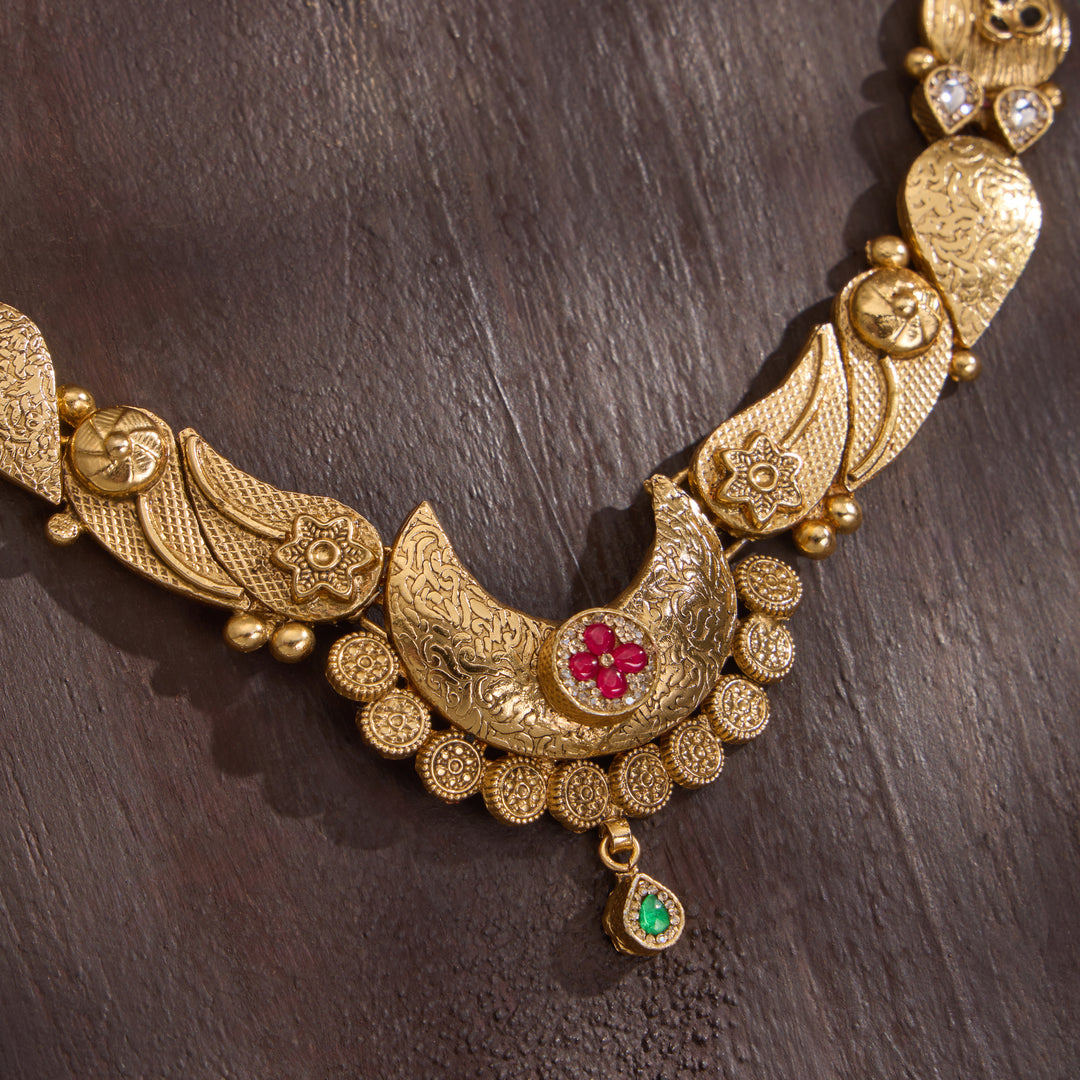 Esha Kanaka Necklace Set