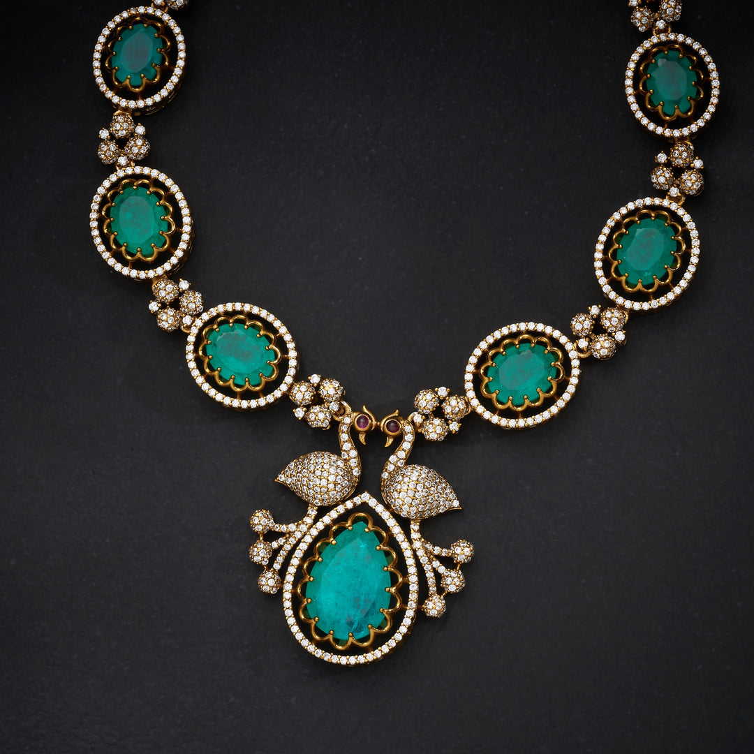 Greenara Victorian Necklace Set