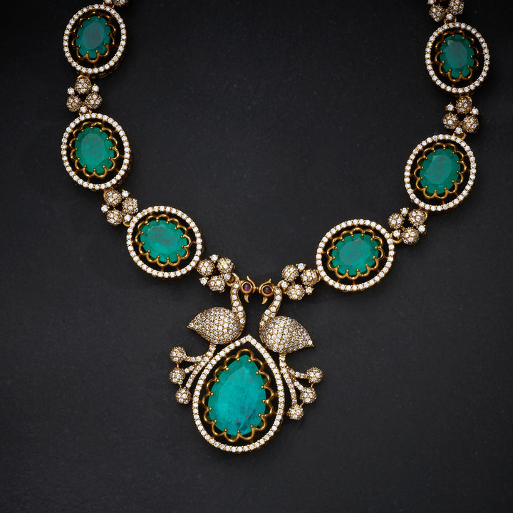 Greenara Victorian Necklace Set