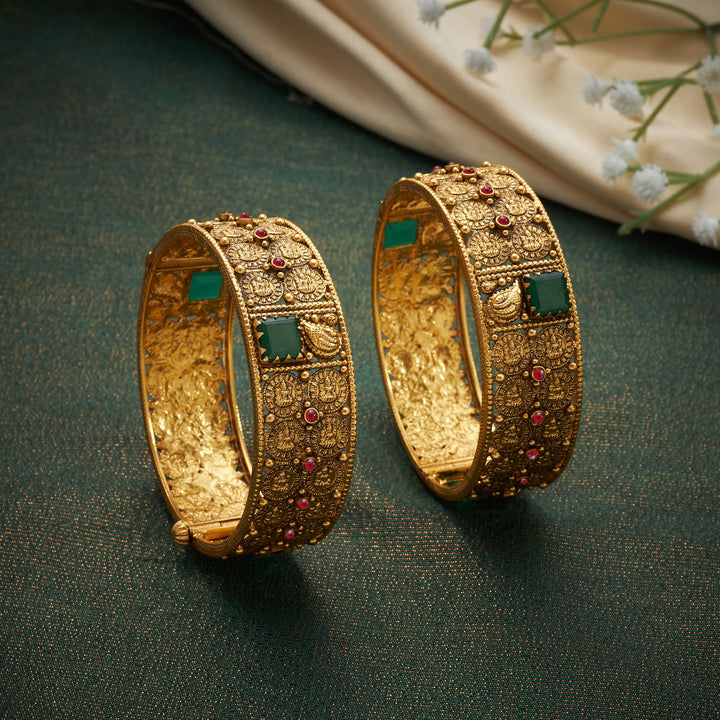 Mani Kaasu Temple Bangles