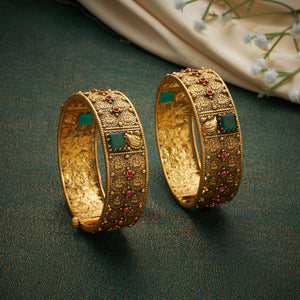 Mani Kaasu Temple Bangles
