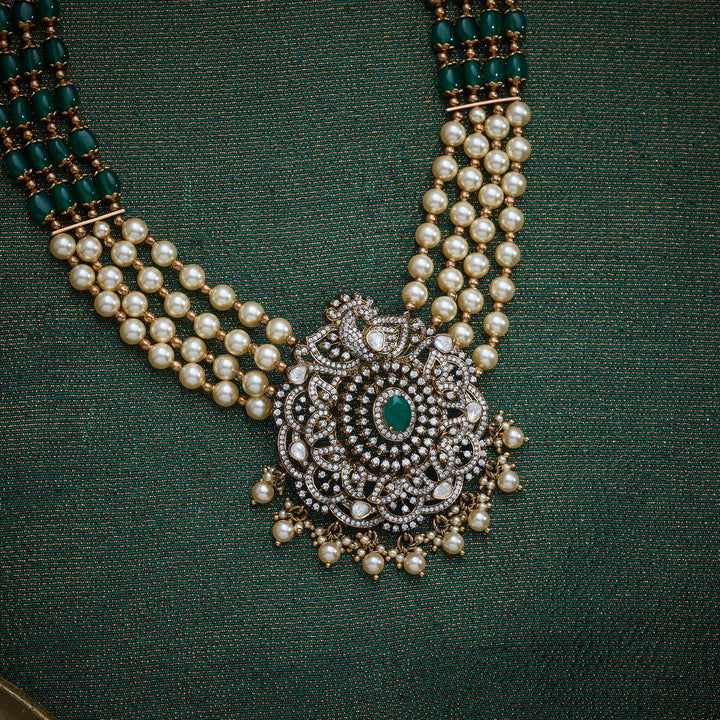 Victorian Feather Necklace Set