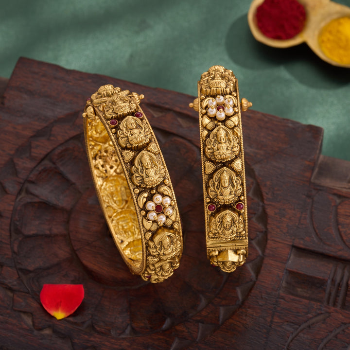 Shri Divinora Bangles