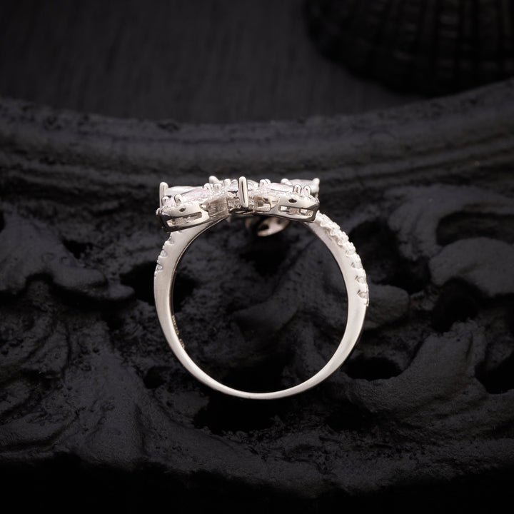 Leaf & Light Ring