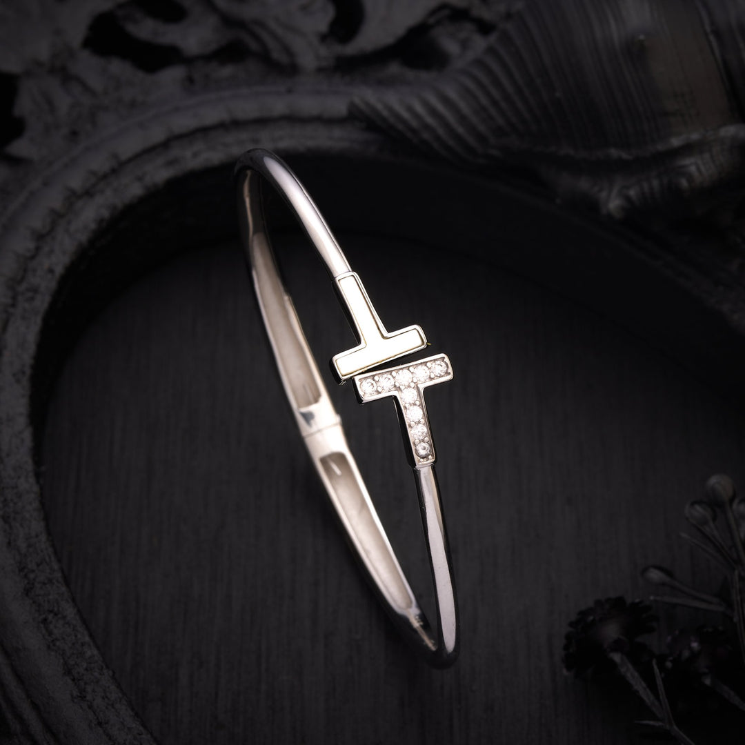 Silver Aura Kada
