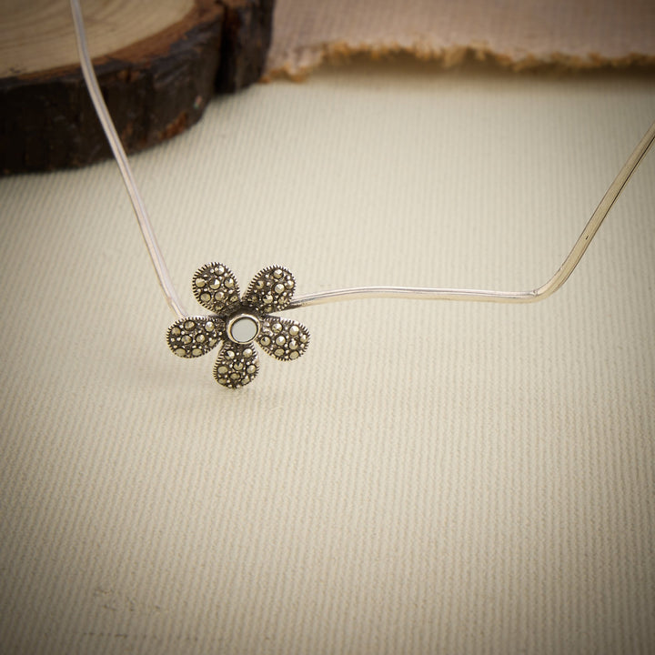 Floral Oxidised Face Frame