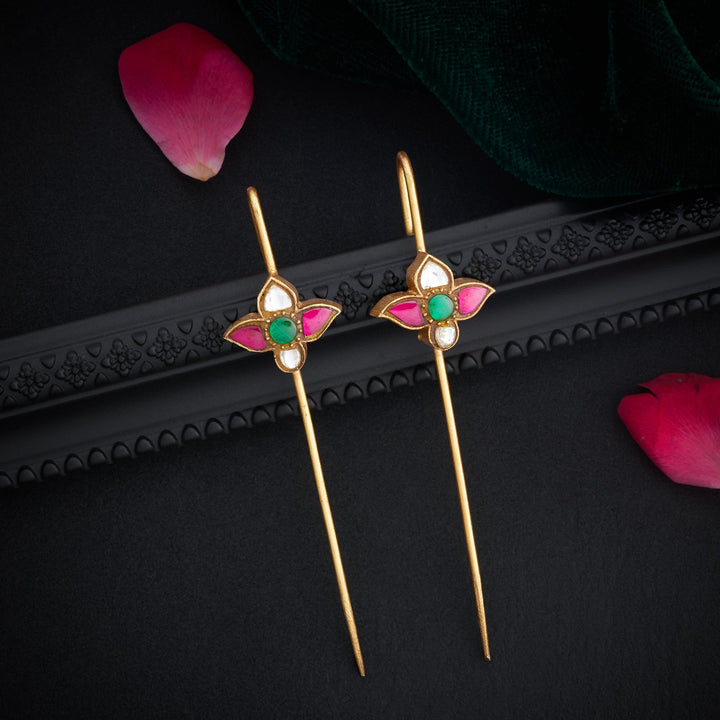 Shahi Gulnaar Kundan Ear Cuff
