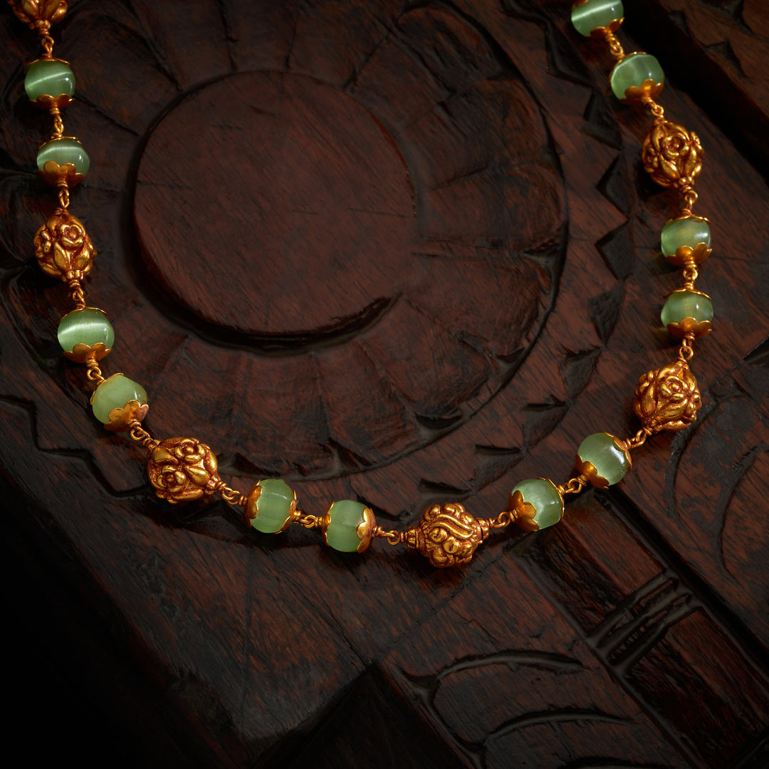 Mint-Pearl Antique Mala