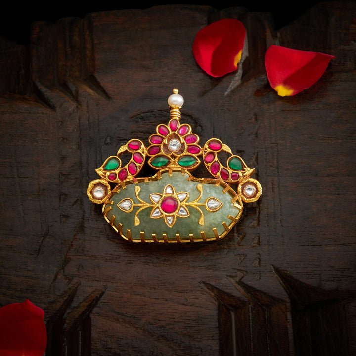 Aahana Kundan Pendant