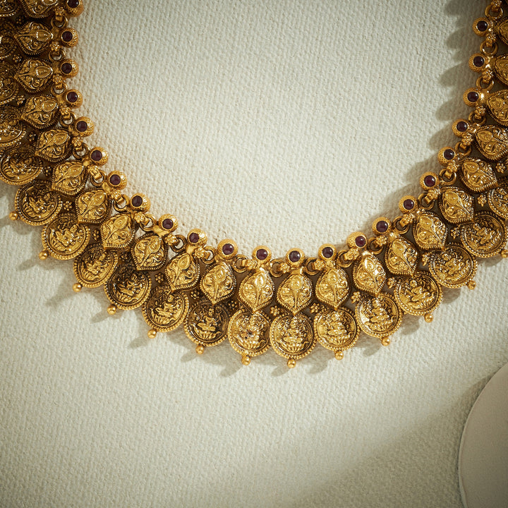 Devanshika Temple Kasu Necklace