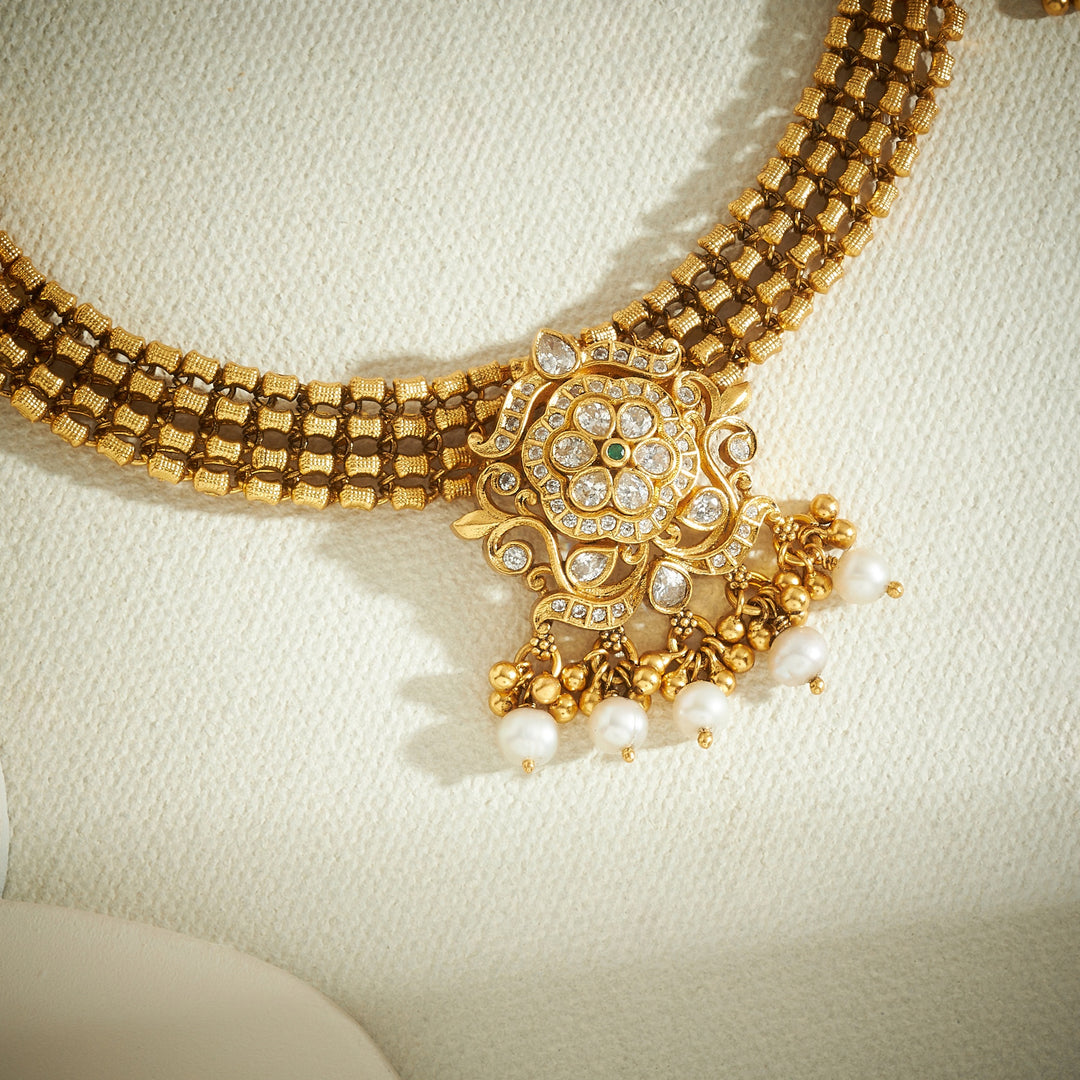 Kanthshaila Stone Chocker
