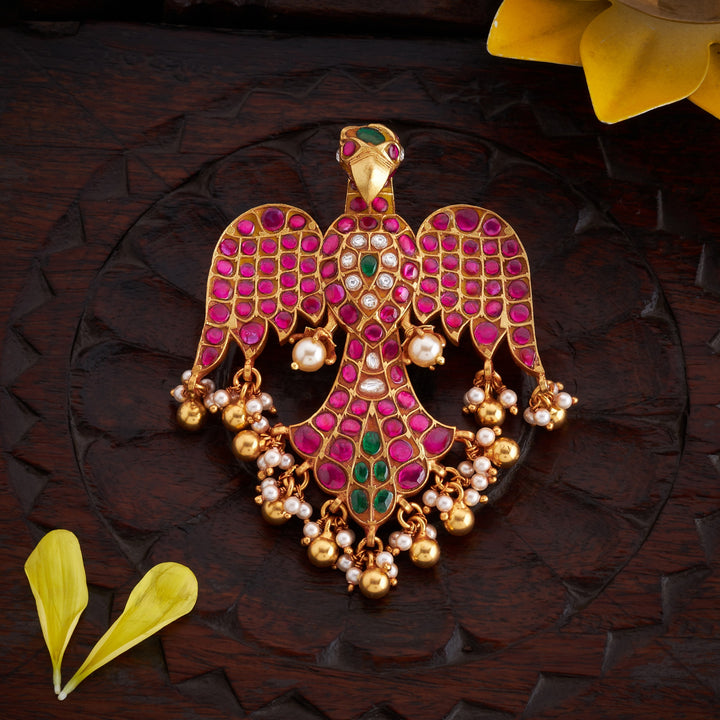 Sura Berunda Kundan Pendant