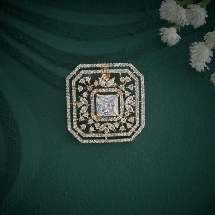 Aristia CZ Pendant Set