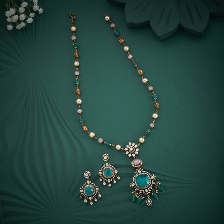 Eldoria Victorian Necklace Set