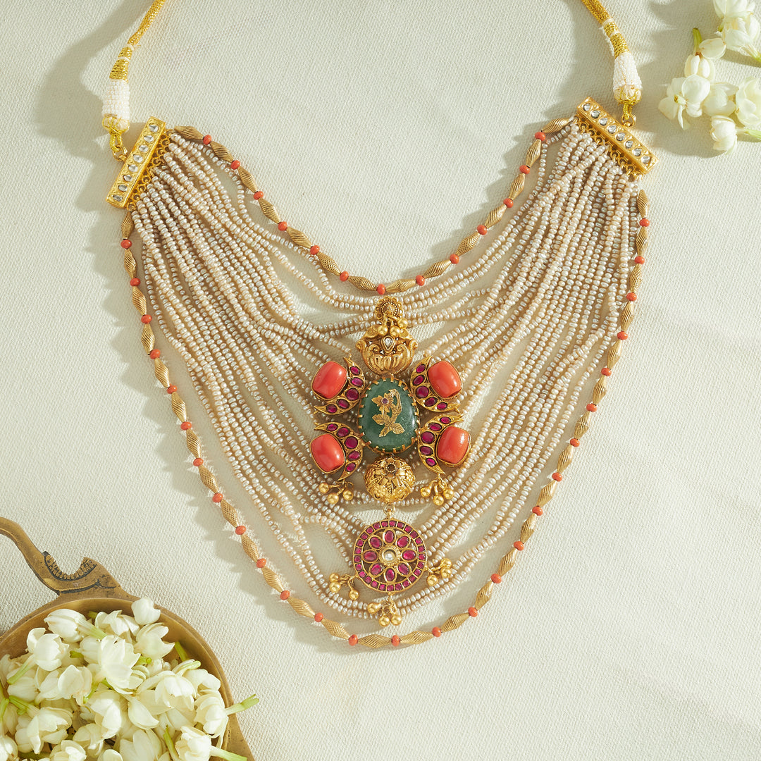 Shrinelle Antique Necklace