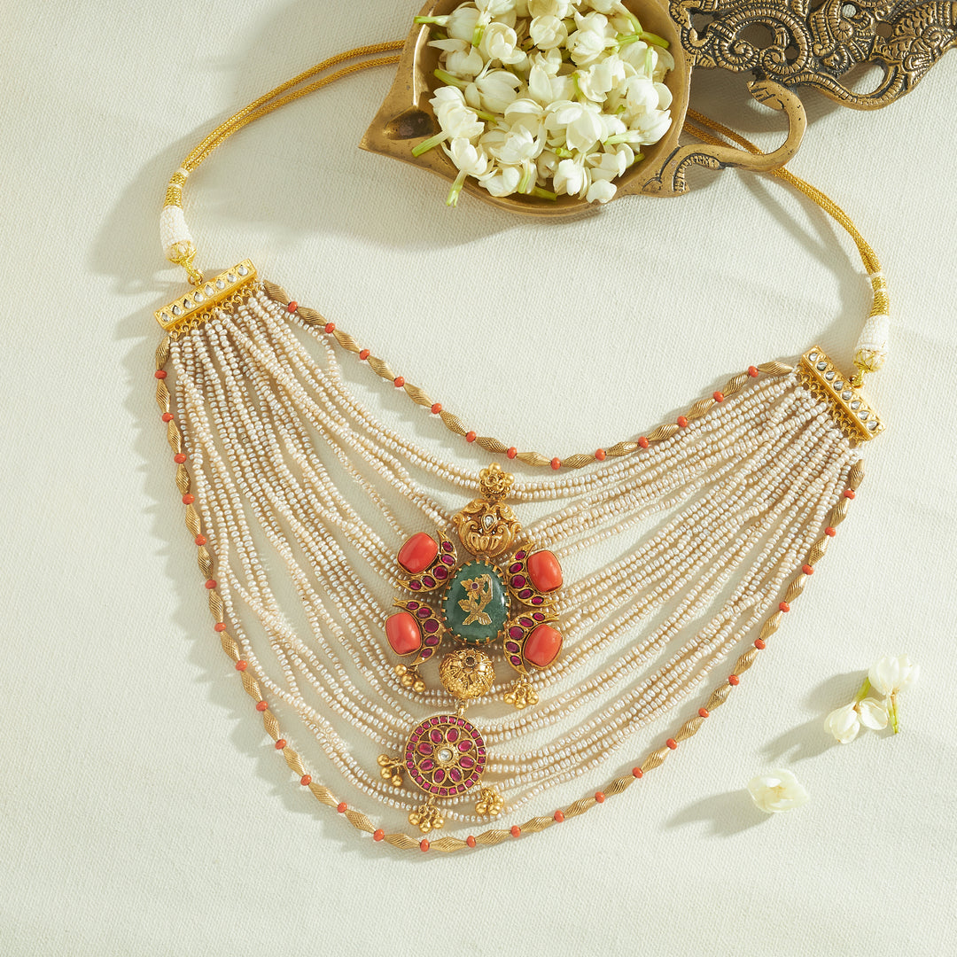 Shrinelle Antique Necklace
