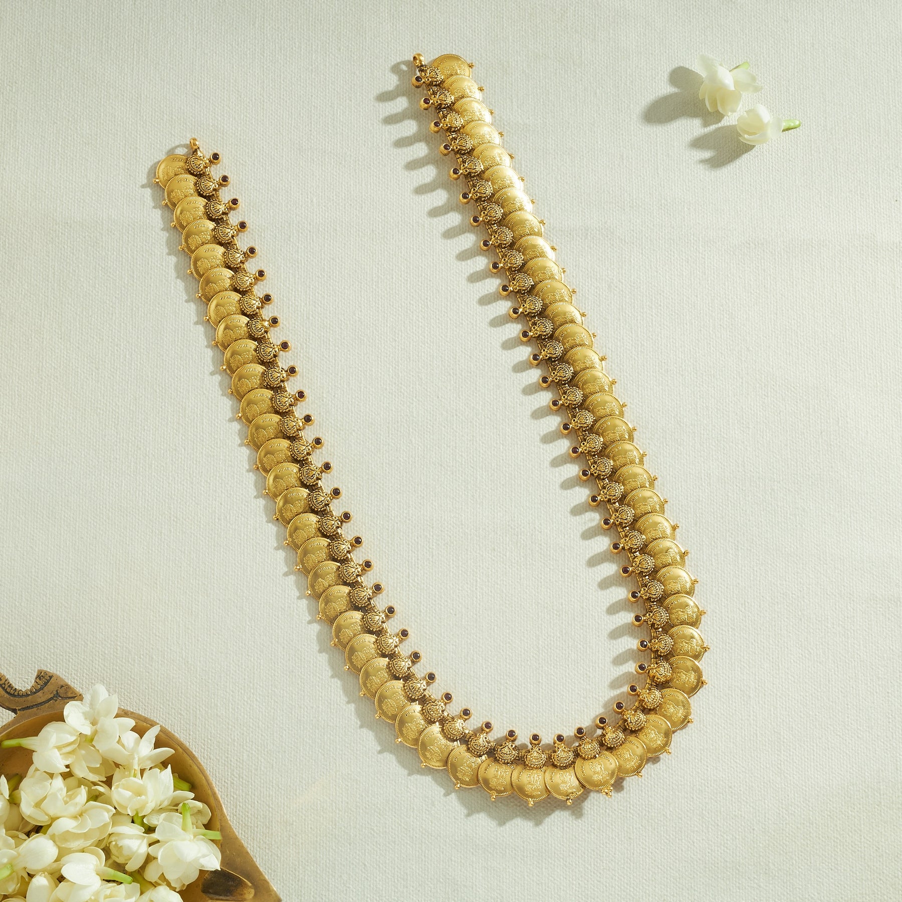 Swarna Temple Kasu Necklace