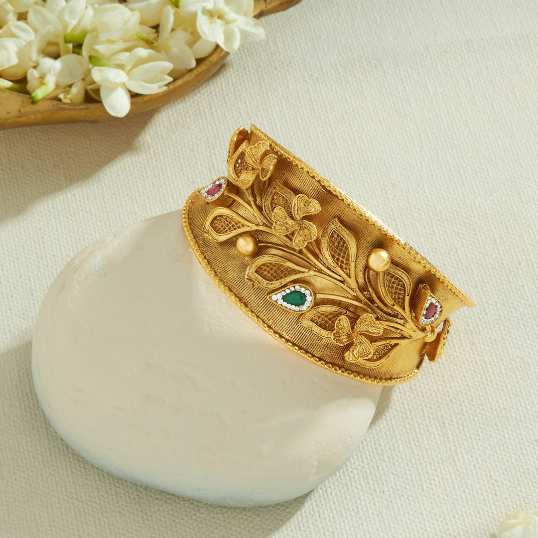 Tanirika Antique Kada
