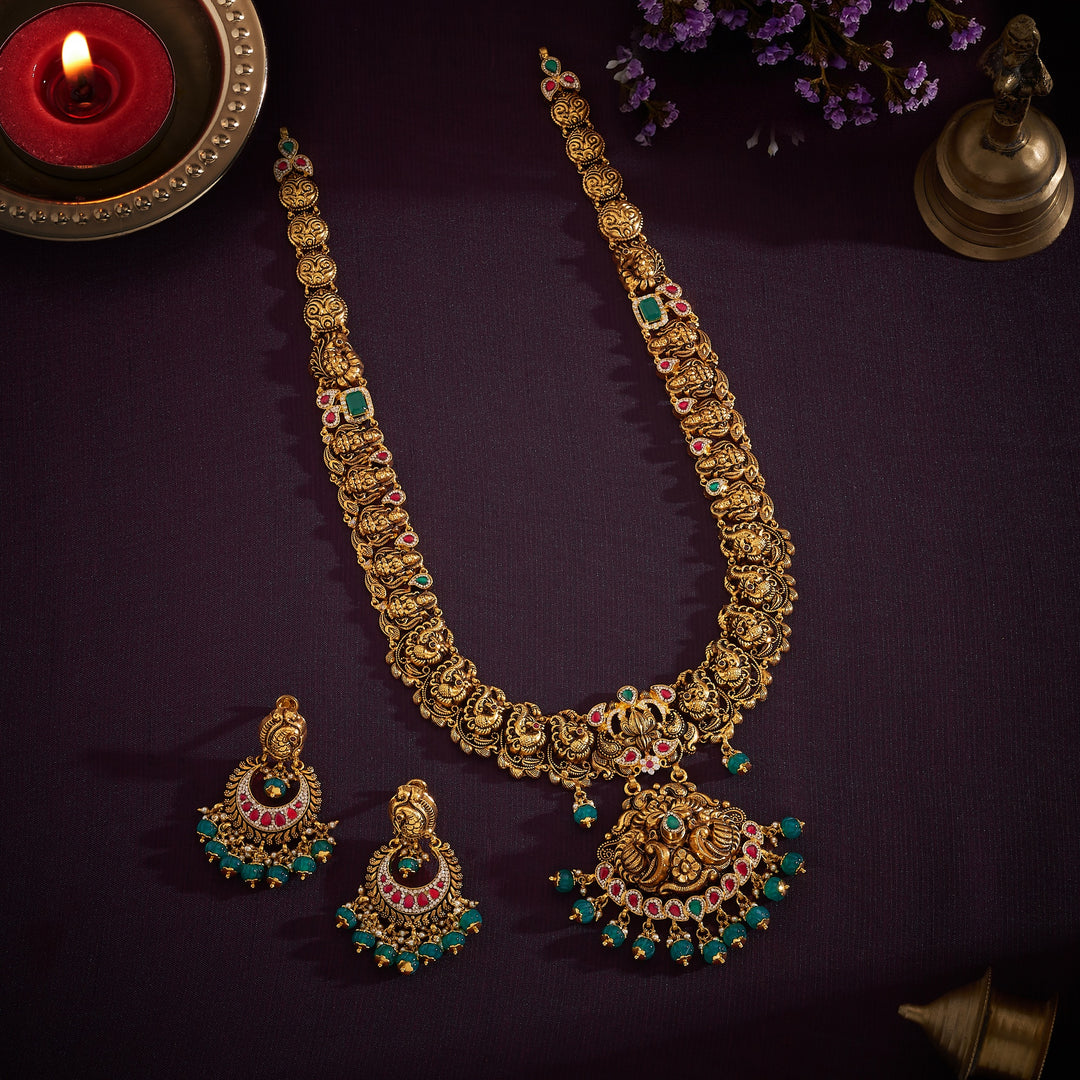 Haripriya Temple Necklace Set