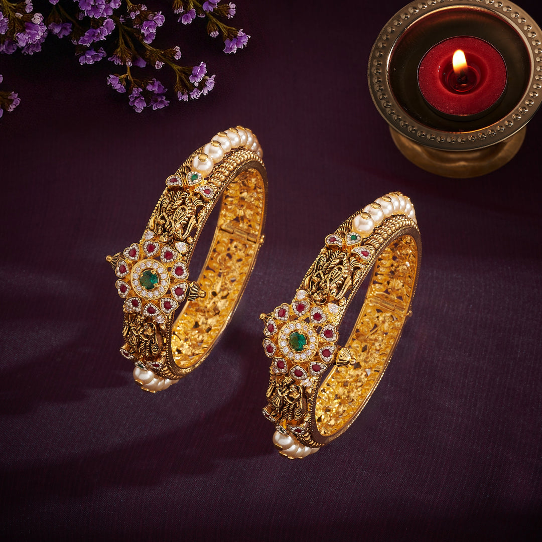 Radha Gopinath Temple Bangles