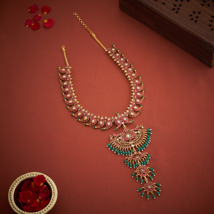 Kairi Sundari Kundan Necklace