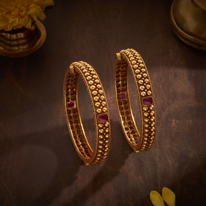 Rosy-Recta Antique Bangles