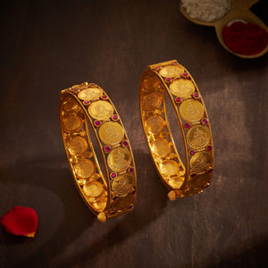 Sri Devi Kasu Temple Bangles