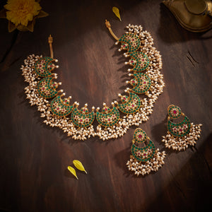 Kundan Gutta Pasalu Set