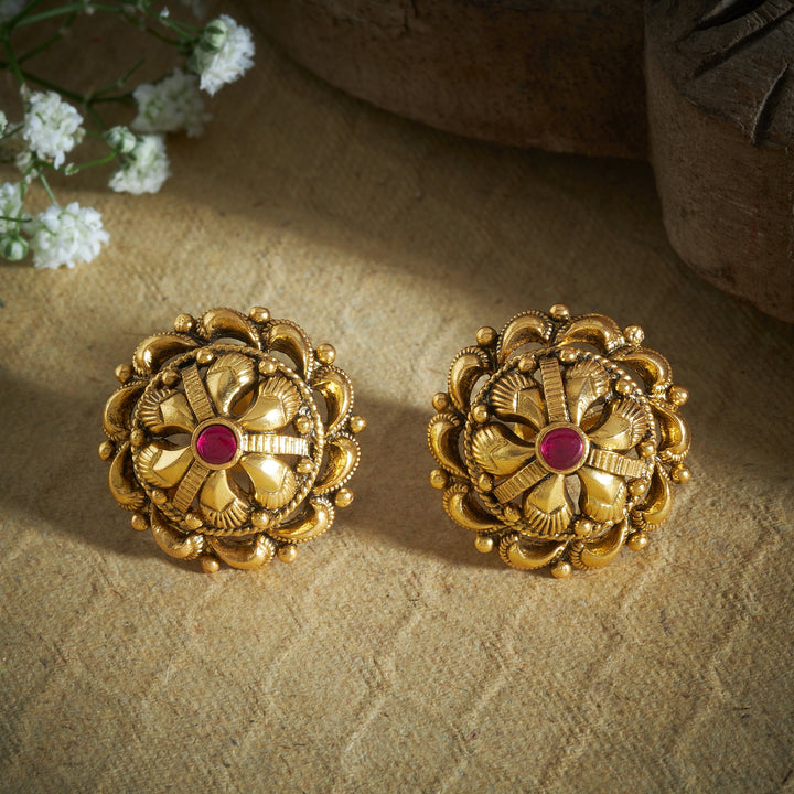 Vanaja Nakshi Studs