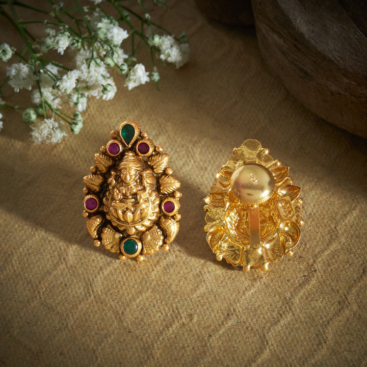 Kshira Temple Studs