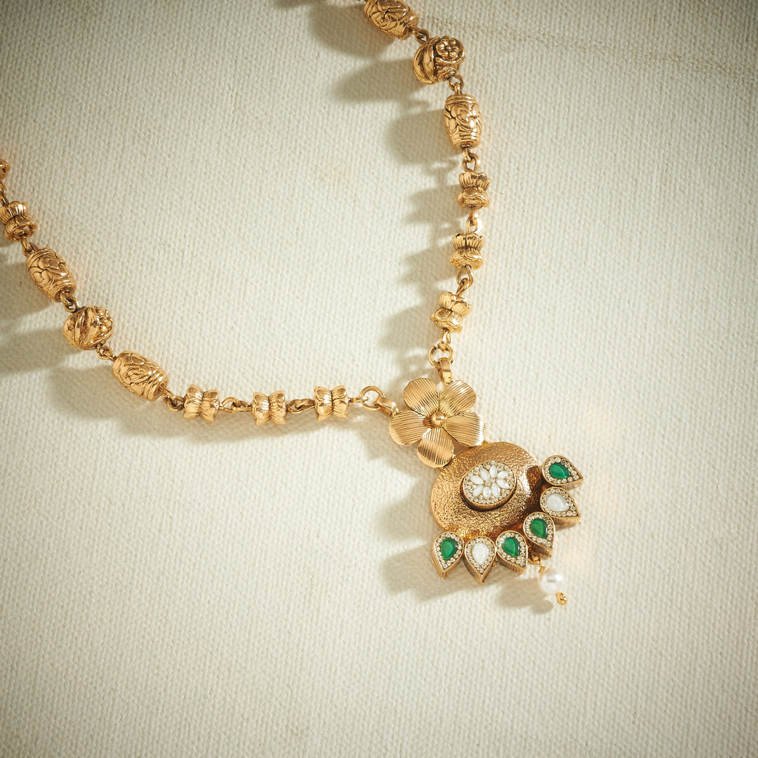 Royal Echo Antique Necklace Set