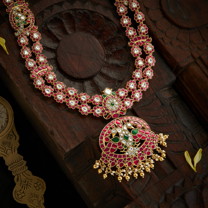 Madhurvya Kundan Necklace
