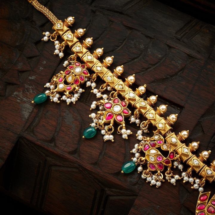 Ritvisha Kundan Necklace