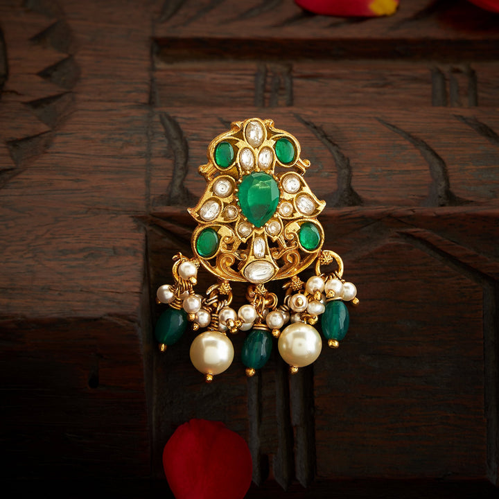 Mallika Kundan Studs
