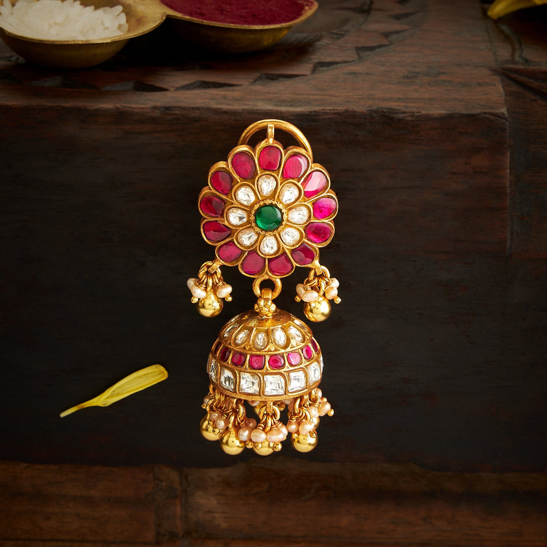 Vedaishri Kundan Jhumki
