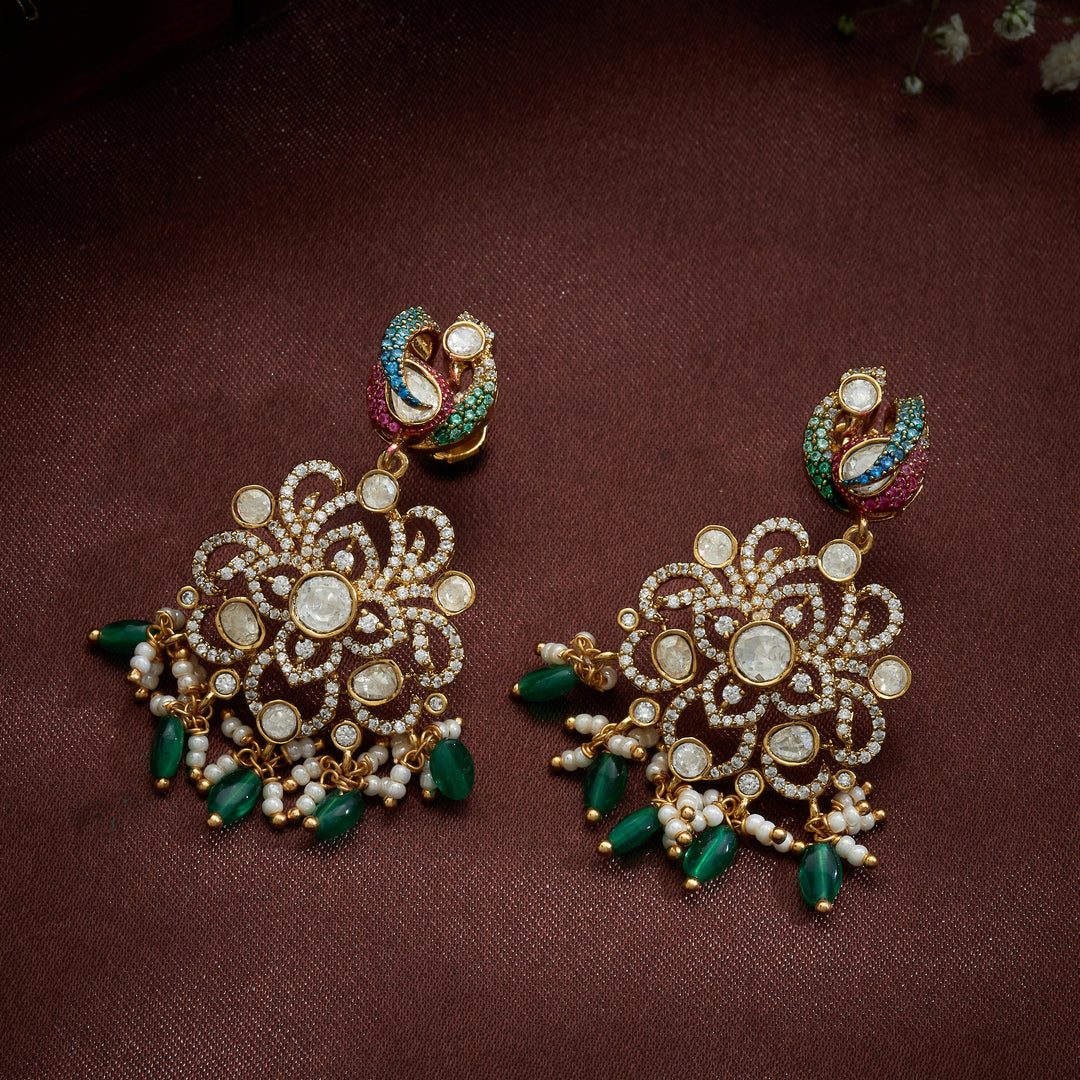 Gajessa Pallais Necklace Set