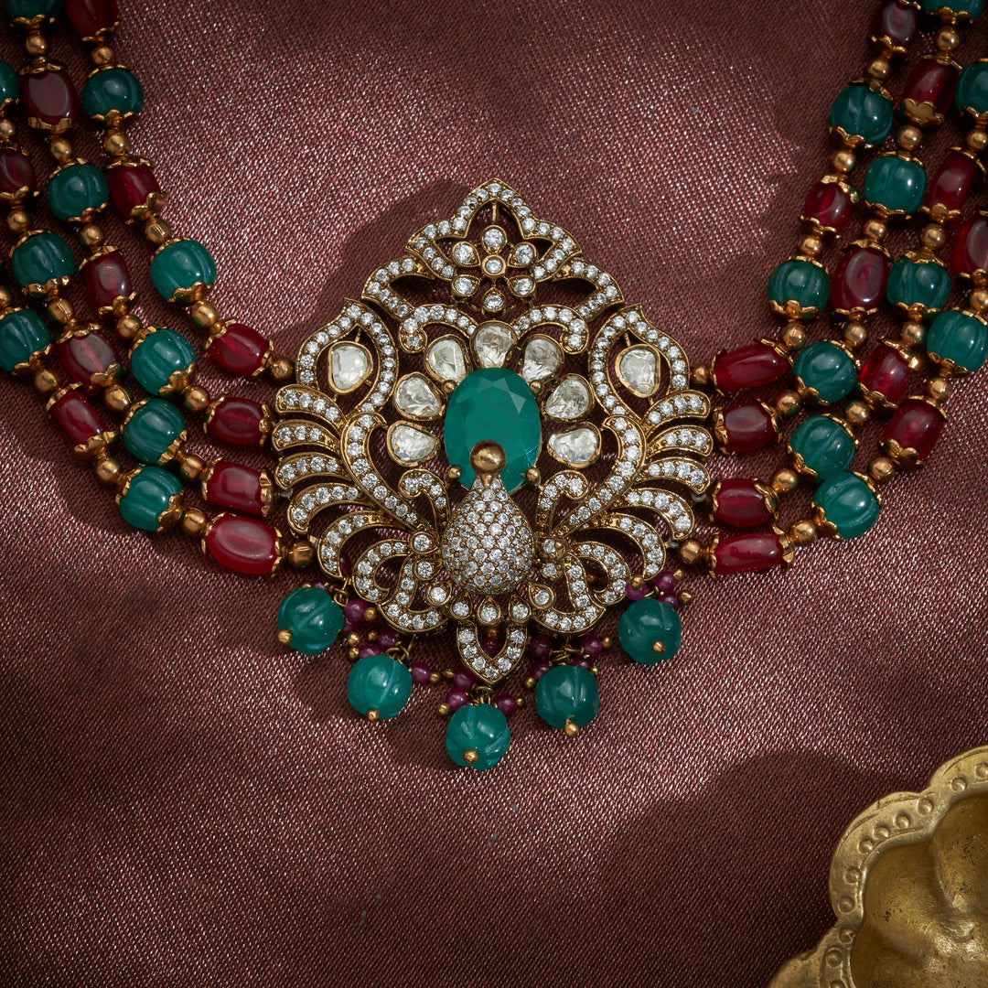 Crown Plumisse Choker