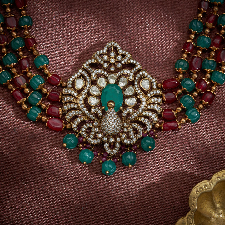 Crown Plumisse Choker