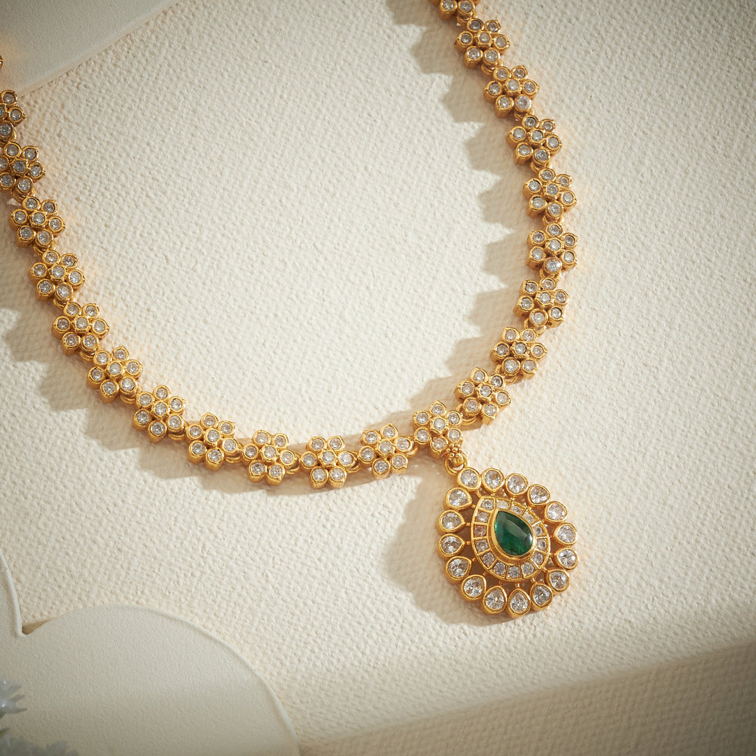 Vedhira Stone Necklace