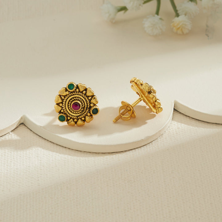Kusmita Nakshi Studs