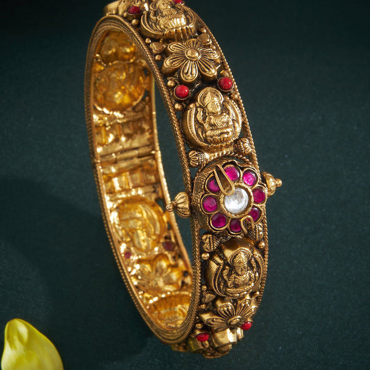 Shree Ahalya Temple Bangles