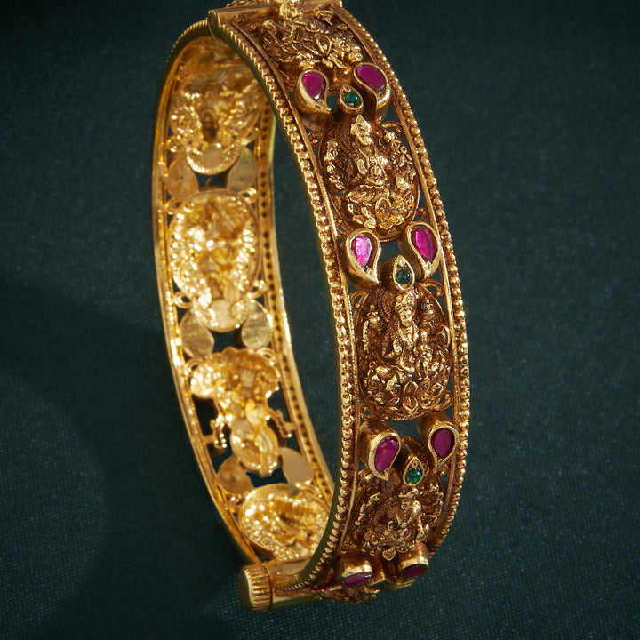 Sannidhika Temple Bangles
