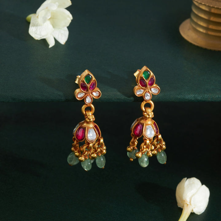Aarnisha Kundan Jhumki