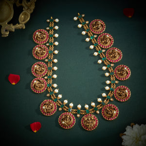 Divya Lakshmi Bottu Necklace