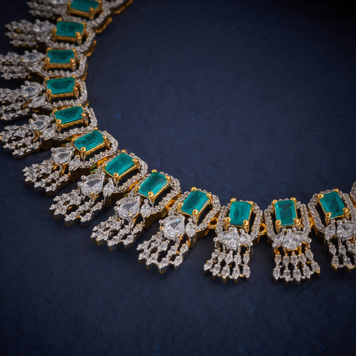 Evelline Short Necklace